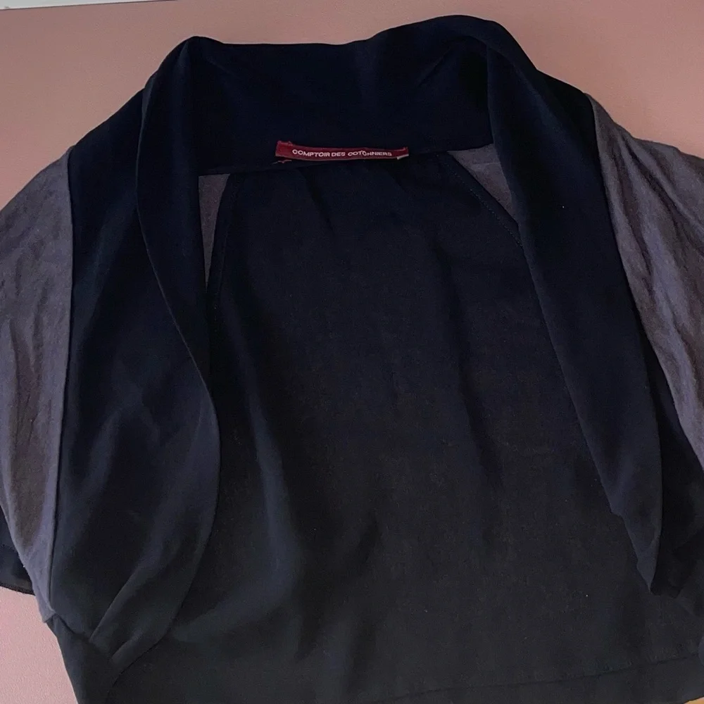 shrug short sleeve cardigan size M Comptoir des Cottoniers France
